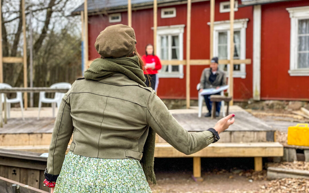 Årets pjäs blir Den hejdlösa husan